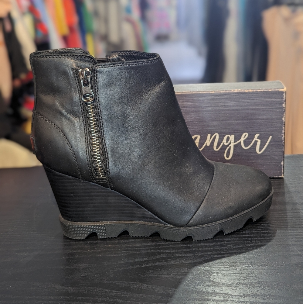 Sorel Blk Wedge Ankle Boot